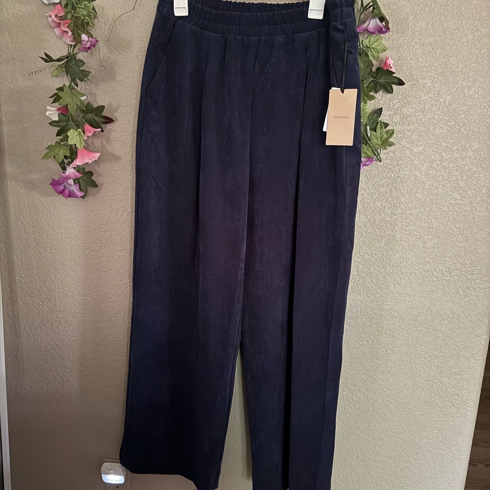 Halogen Dark Blue Knit Garment
